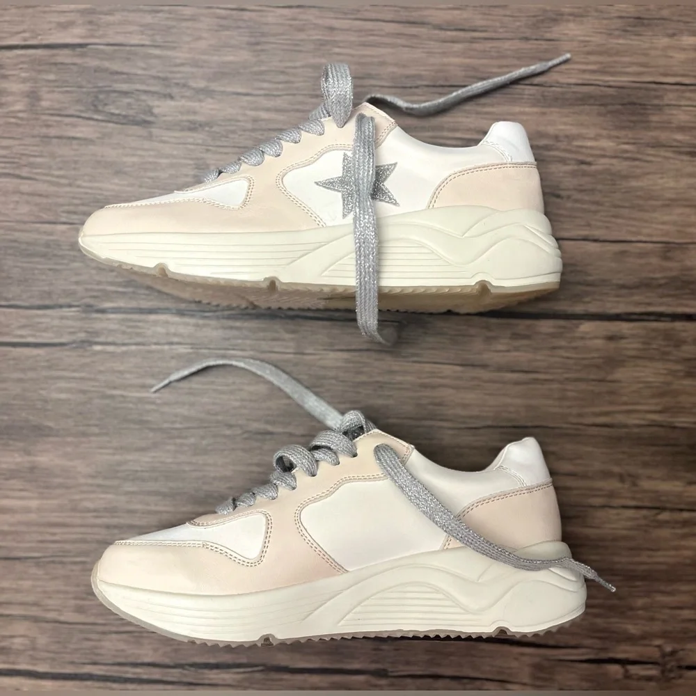 Oasis Society The Kaitlyn Sneaker NWOT